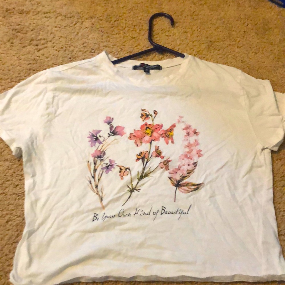 Flower cropped t-shirt